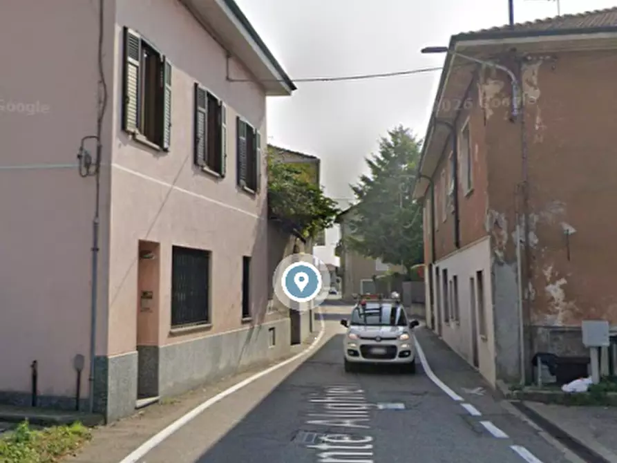 Immagine 15 di Appartamento in vendita  in Via Dante Alighieri a Cairate