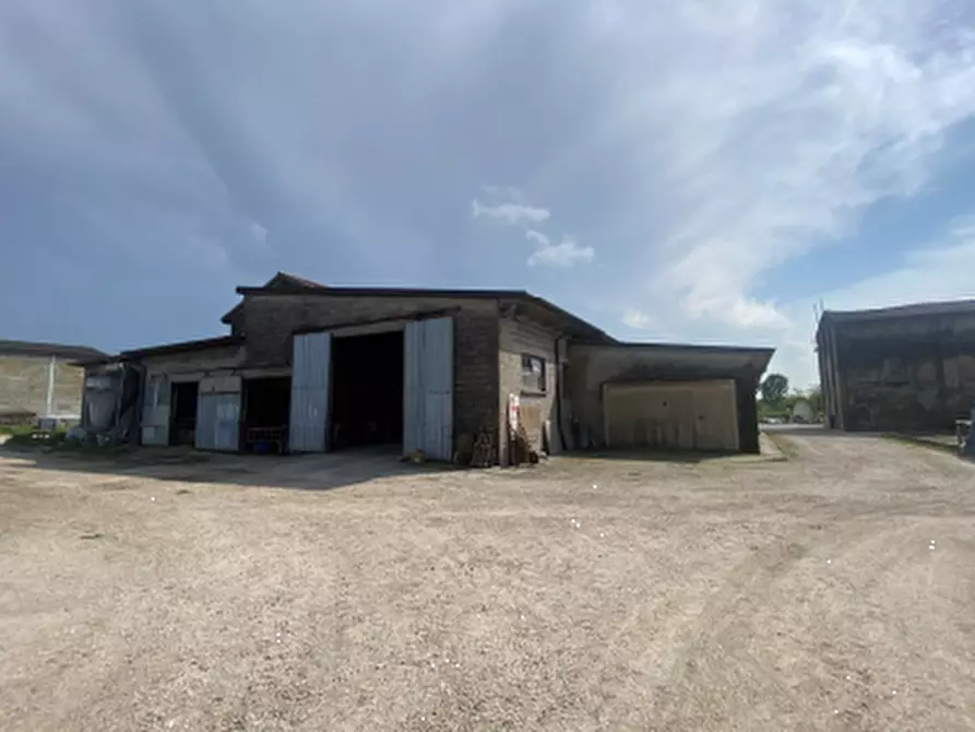 Immagine 5 di Appartamento in vendita  in Via Bruno Buozzi a Bagnolo San Vito