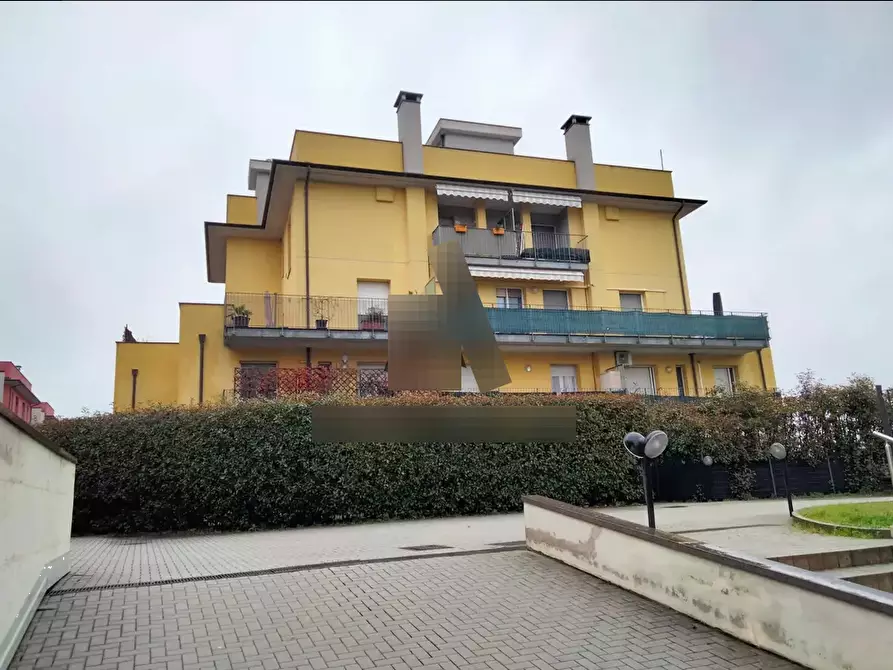 Immagine 1 di Appartamento in vendita  in Via Giuseppe Di Vittorio a Cerro Maggiore