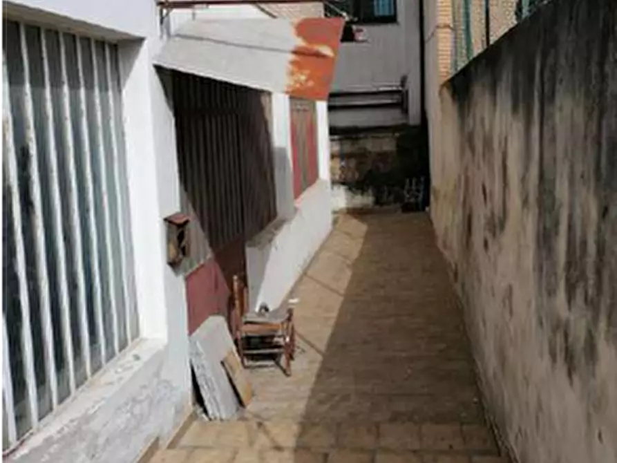 Immagine 2 di Laboratorio in vendita  in Via Zaccagnini  a Montegranaro