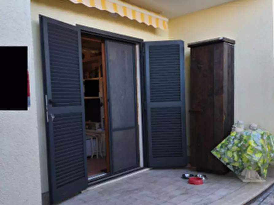 Immagine 10 di Appartamento in vendita  in Via Taglio delle Cinque Miglio a Nettuno