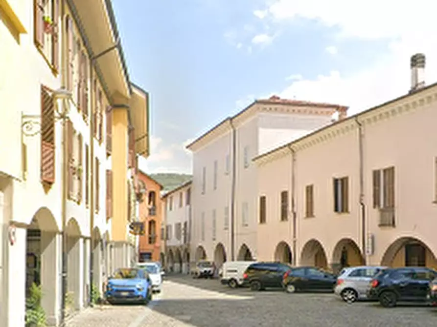 Immagine 4 di Appartamento in vendita  in Via Dante Alighieri  a Cortemilia