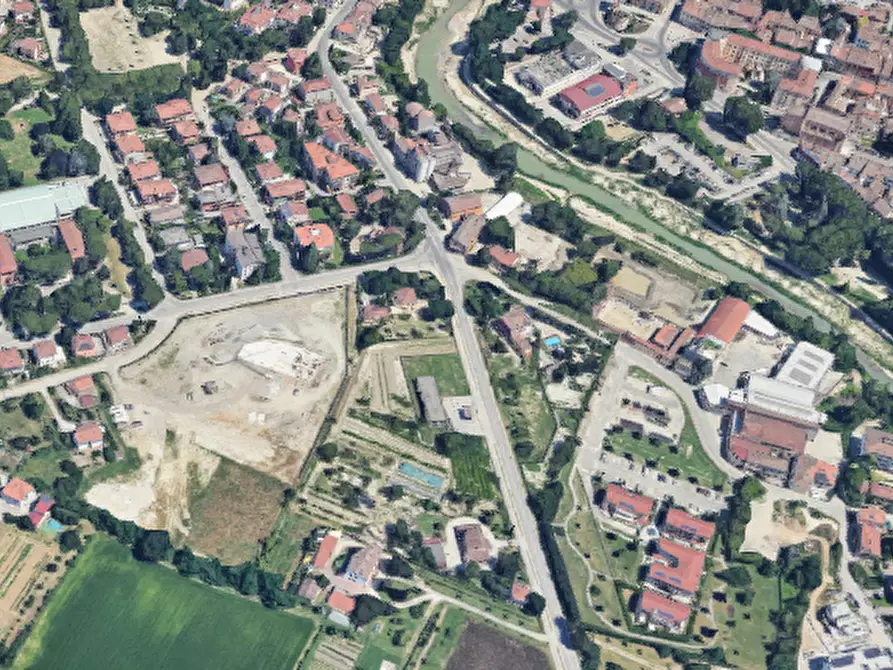 Immagine 9 di Garage in vendita  in Via della Cartiera a Forli'