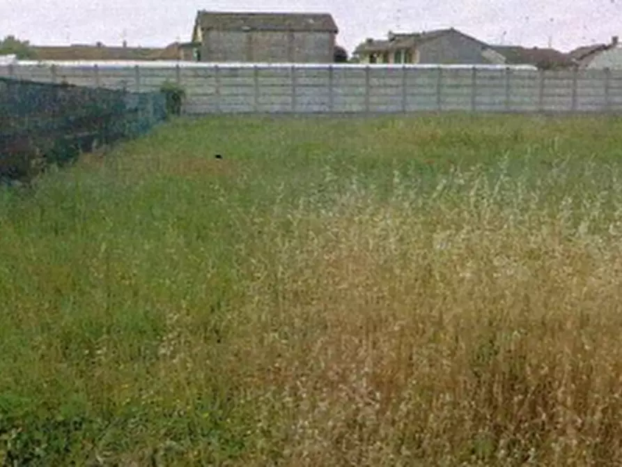 Immagine 3 di Terreno edificabile in vendita  in Via Piave a Scaldasole