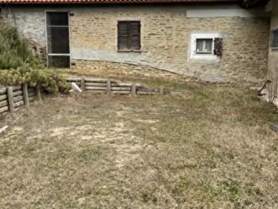 Immagine 7 di Porzione di casa in vendita  in Via Pusa  a Santo Stefano Belbo