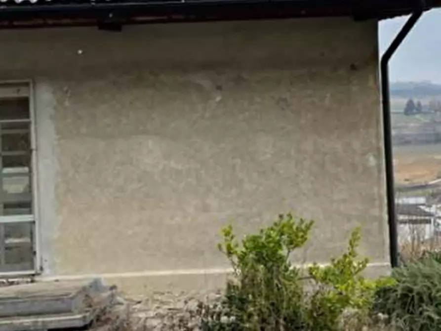 Immagine 10 di Porzione di casa in vendita  in Via Pusa  a Santo Stefano Belbo