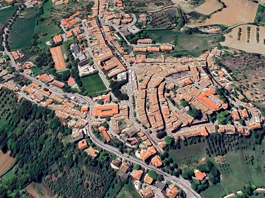 Immagine 2 di Stabile in vendita  in Via F.lli Rosselli a Mondolfo