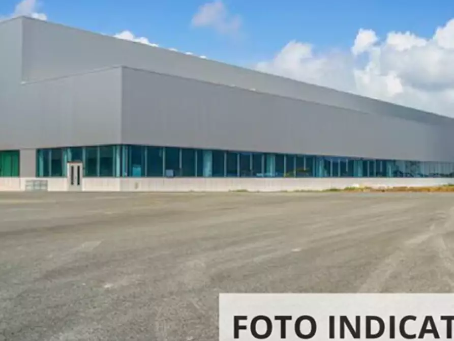 Immagine 9 di Magazzino in vendita  in Frazione Ravignano a Foligno