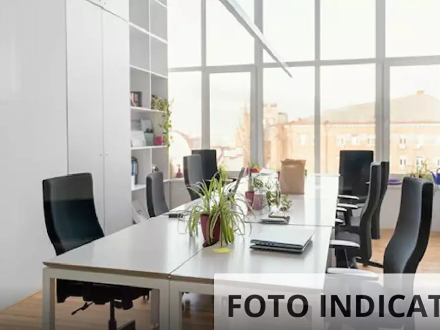 Immagine 9 di Ufficio in vendita  in Via della Vecchia Fornace a Perugia