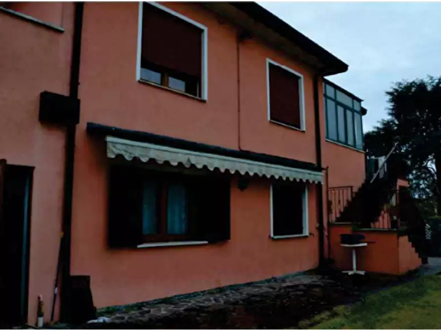 Immagine 2 di Appartamento in vendita  in Via N. Sauro a Bagnoli Di Sopra