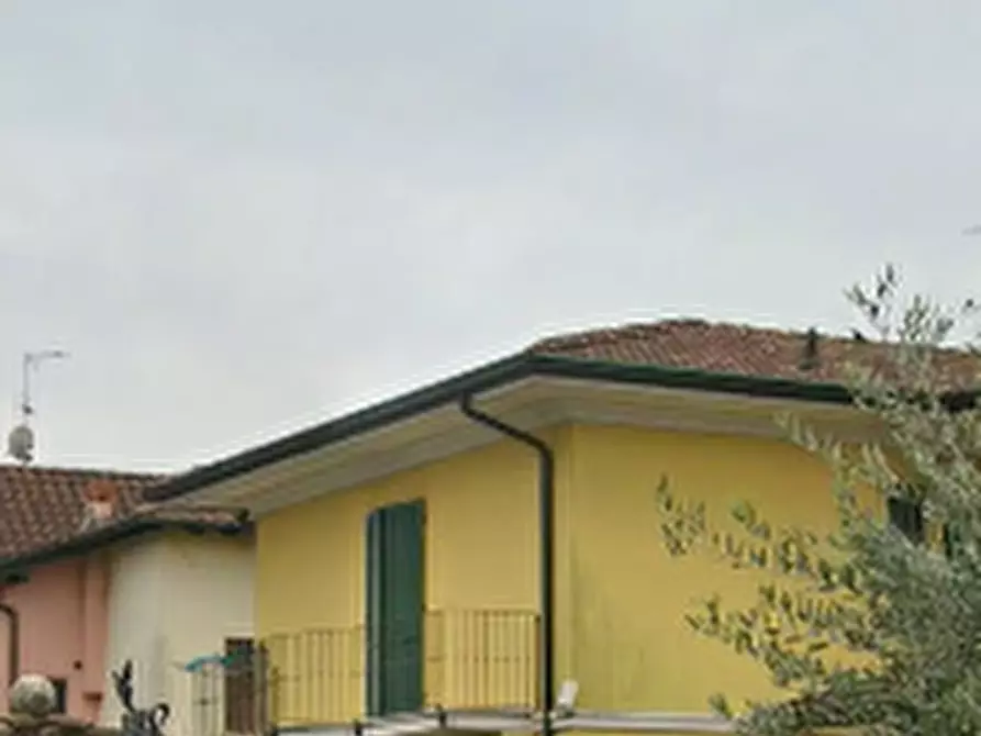 Immagine 16 di Appartamento in vendita  in via Tomaso Masaccio a Orzinuovi