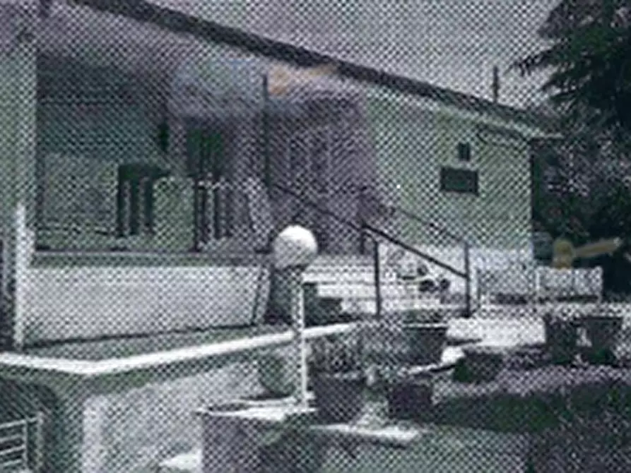 Immagine 1 di Villa in vendita  in Via Fontana Parata a Velletri