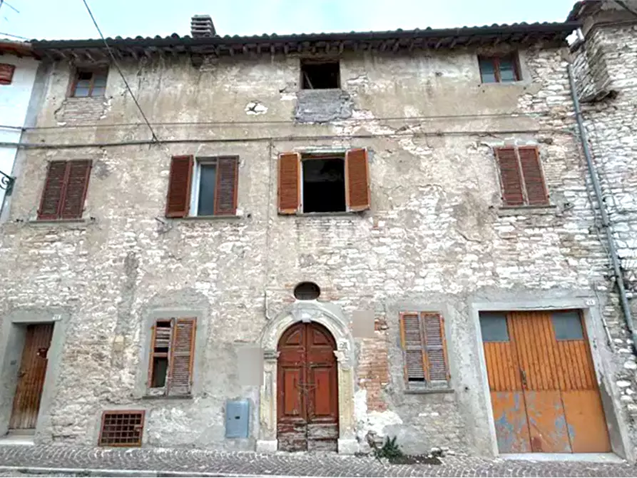 Immagine 1 di Appartamento in vendita  in Via delle Tinte a Fossombrone