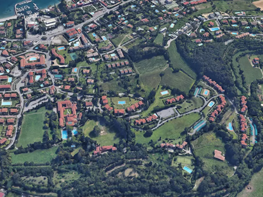 Immagine 8 di Appartamento in vendita  in Via Prais a Padenghe Sul Garda