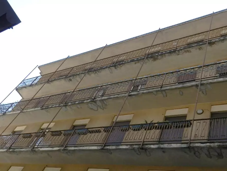 Immagine 4 di Appartamento in vendita  in Largo G. Garibaldi a Fiorano Al Serio