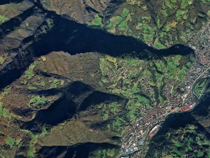 Immagine 6 di Terreno edificabile in vendita  in Via Don Bossetti a Gazzaniga