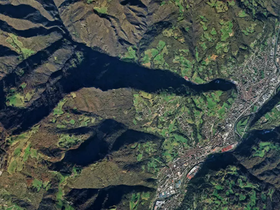 Immagine 7 di Terreno edificabile in vendita  in Via Don Bossetti a Gazzaniga