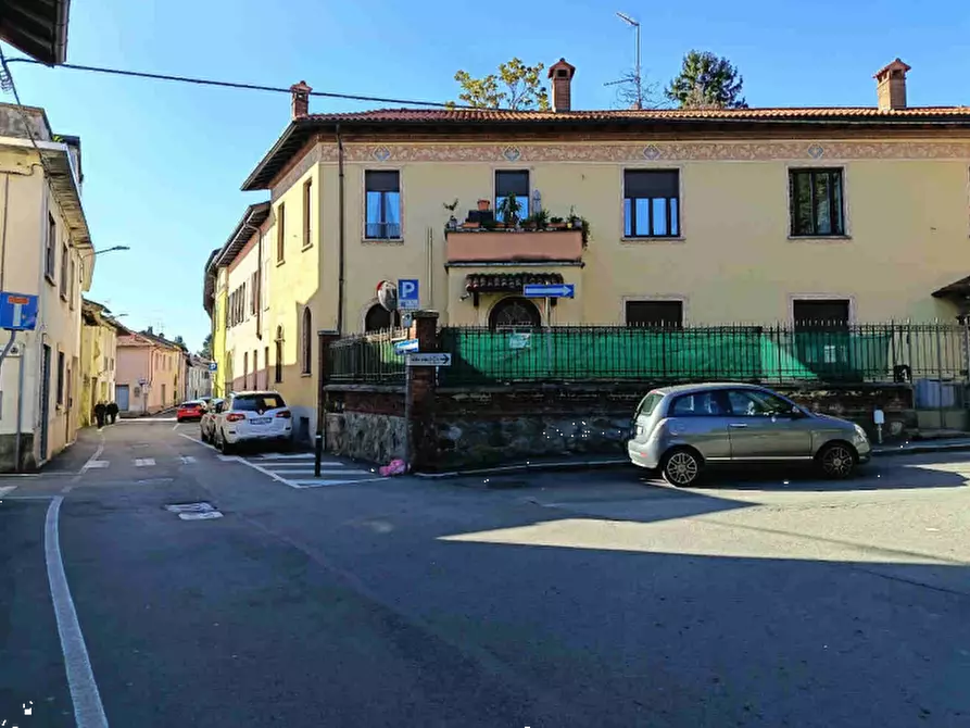 Immagine 1 di Appartamento in vendita  in Via Briante a Somma Lombardo