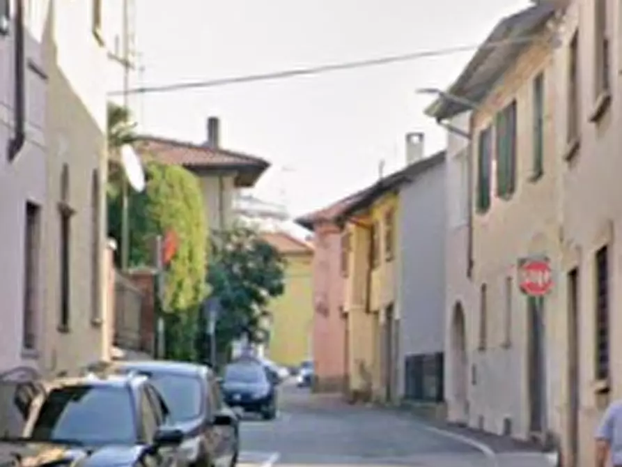 Immagine 8 di Appartamento in vendita  in Via Briante a Somma Lombardo