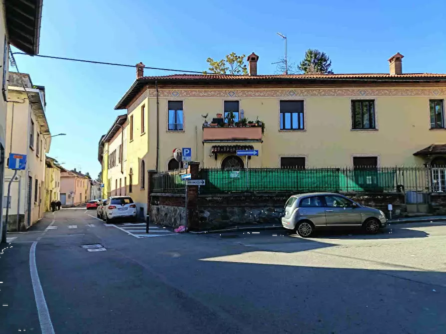 Immagine 1 di Appartamento in vendita  in Via Briante a Somma Lombardo