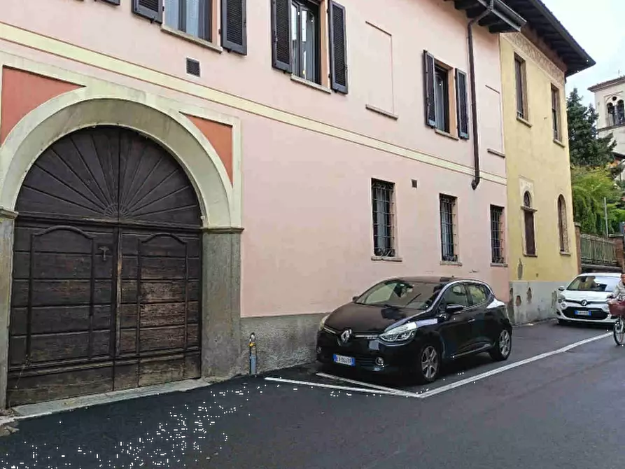 Immagine 2 di Appartamento in vendita  in Via Briante a Somma Lombardo