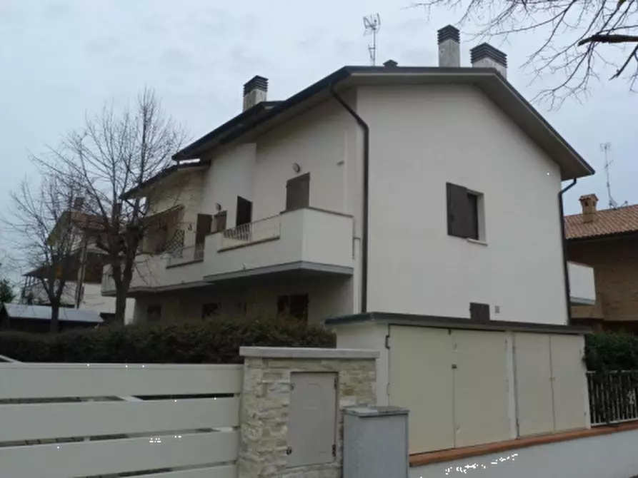 Immagine 2 di Appartamento in vendita  in Via Longiano  a Ravenna