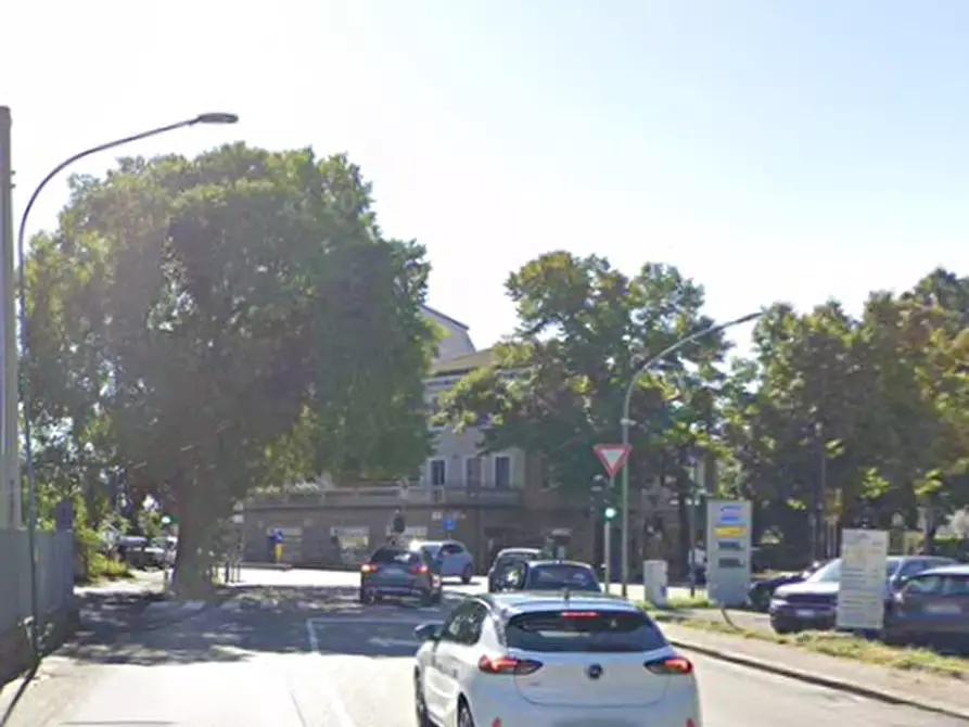 Immagine 7 di Negozio in vendita  in Via Luigi Galvani a Verona