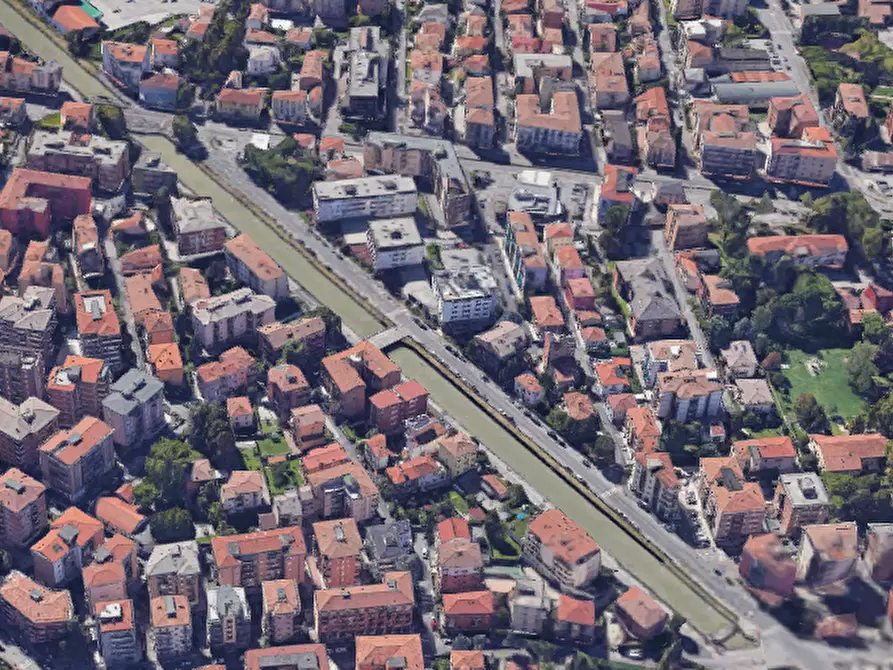 Immagine 12 di Negozio in vendita  in Via Luigi Galvani a Verona