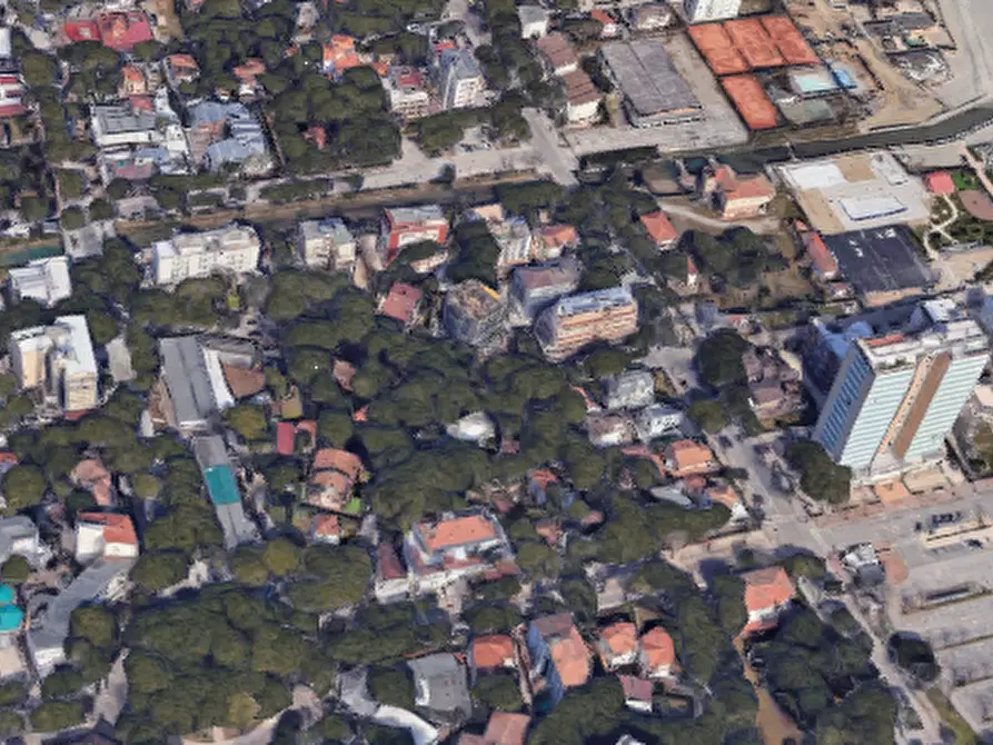 Immagine 14 di Negozio in vendita  in viale Giacomo Matteotti a Cervia