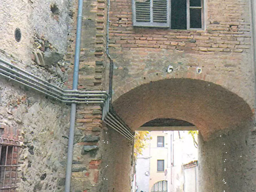Immagine 5 di Porzione di casa in vendita  in Vicolo Alteni a Romano Canavese