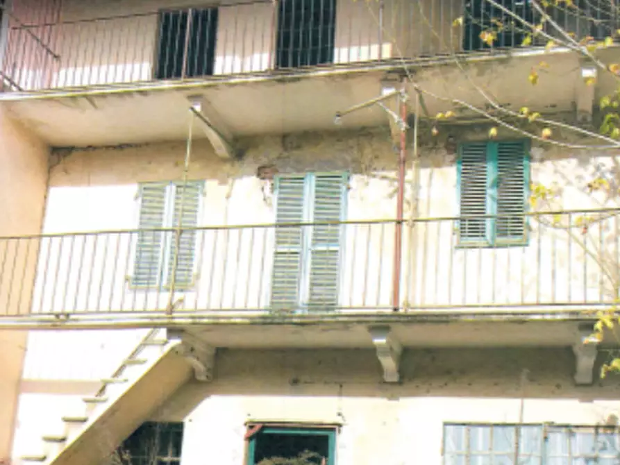 Immagine 8 di Porzione di casa in vendita  in Vicolo Alteni a Romano Canavese