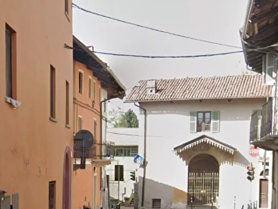 Immagine 9 di Porzione di casa in vendita  in Vicolo Alteni a Romano Canavese
