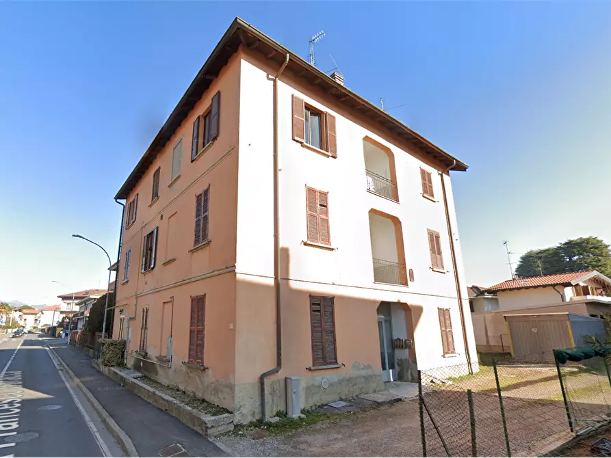 Immagine 4 di Appartamento in vendita  in Via Francesco Baracca a Cantù