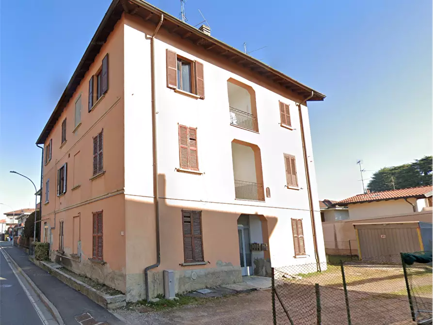 Immagine 7 di Appartamento in vendita  in Via Francesco Baracca a Cantù