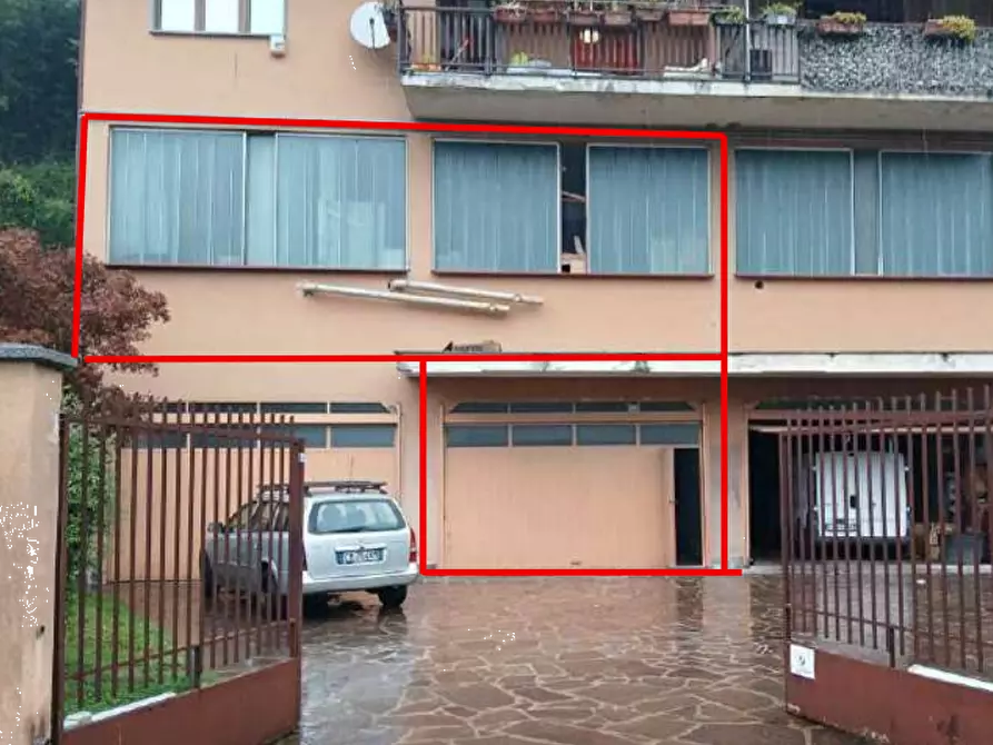 Immagine 3 di Laboratorio in vendita  in Via Cesare Battisti a Caslino D'erba