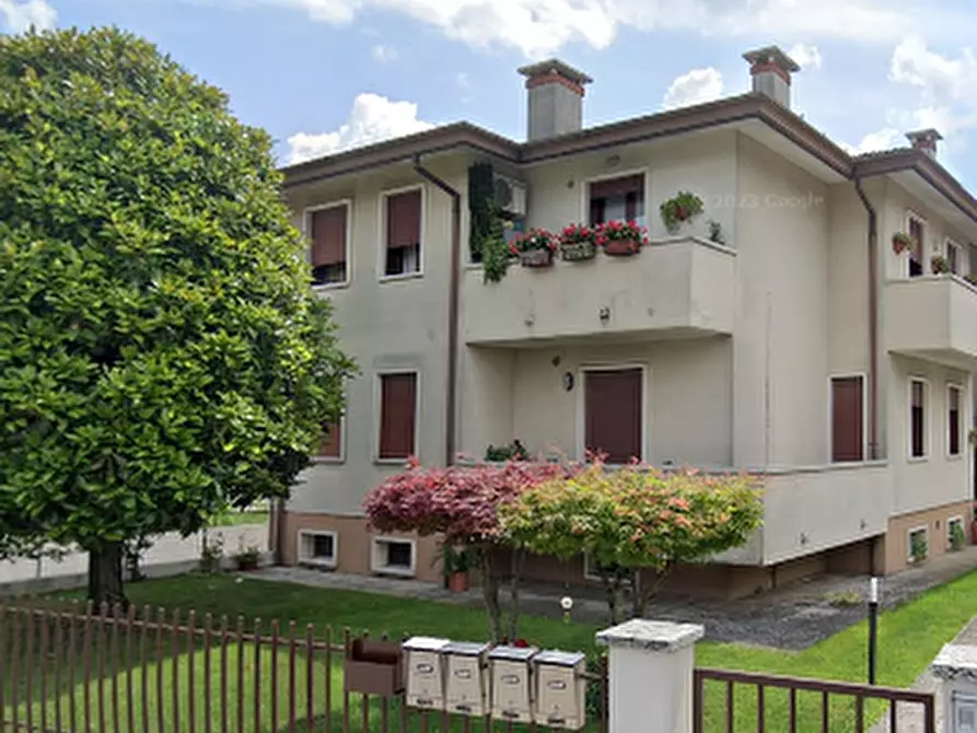 Immagine 6 di Appartamento in vendita  in Via Alfieri a Camisano Vicentino