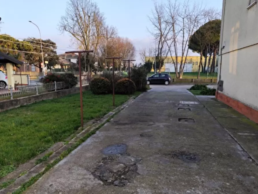 Immagine 2 di Appartamento in vendita  in Via Giuseppe Franceschini a Tresignana