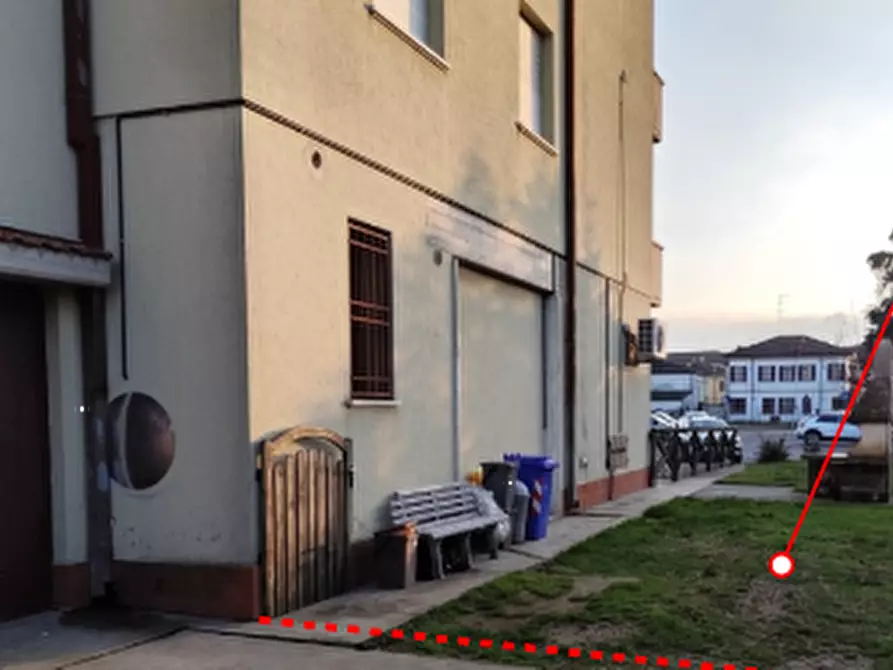 Immagine 3 di Appartamento in vendita  in Via Giuseppe Franceschini a Tresignana