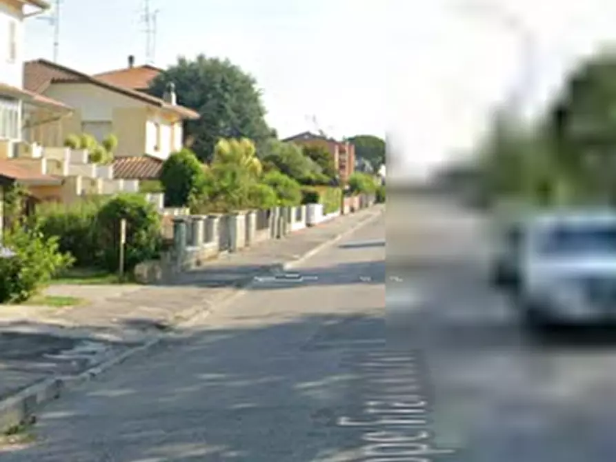 Immagine 6 di Appartamento in vendita  in Via Giuseppe Franceschini a Tresignana