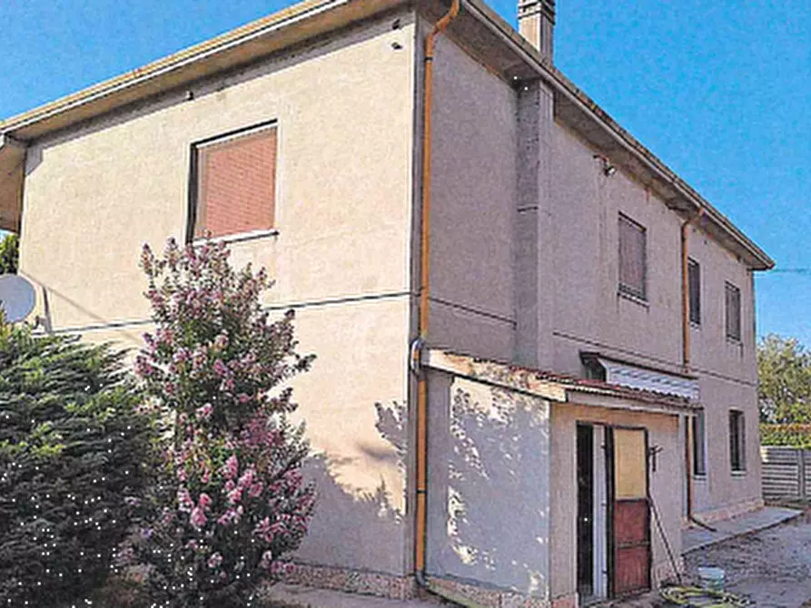 Immagine 5 di Porzione di villa in vendita  in Via Collegio a Riva Del Po