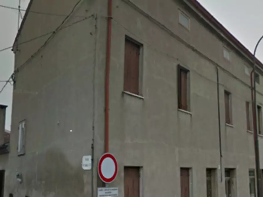Immagine 15 di Porzione di casa in vendita  in Via Dante a Costa Di Rovigo
