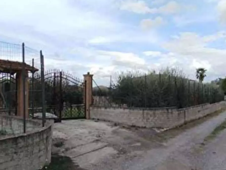 Immagine 6 di Porzione di casa in vendita  in Località Renaro a Sessa Aurunca