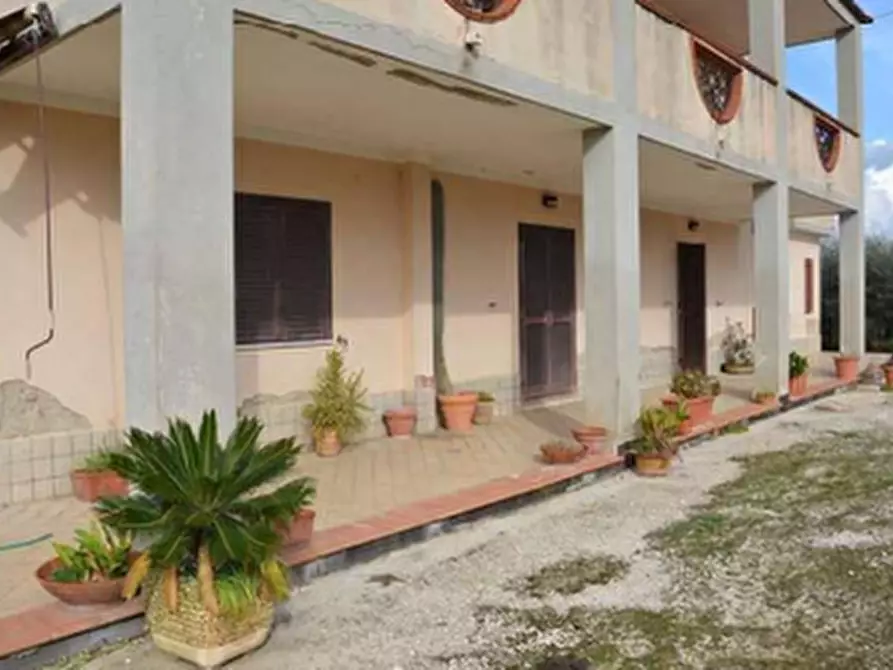 Immagine 16 di Porzione di casa in vendita  in Località Renaro a Sessa Aurunca