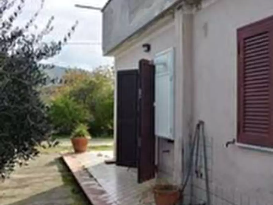 Immagine 20 di Porzione di casa in vendita  in Località Renaro a Sessa Aurunca