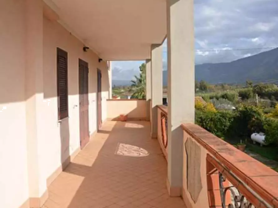 Immagine 27 di Porzione di casa in vendita  in Località Renaro a Sessa Aurunca