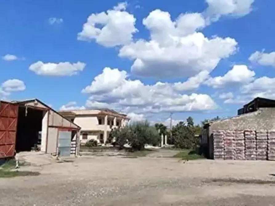 Immagine 1 di Porzione di casa in vendita  in Località Renaro a Sessa Aurunca