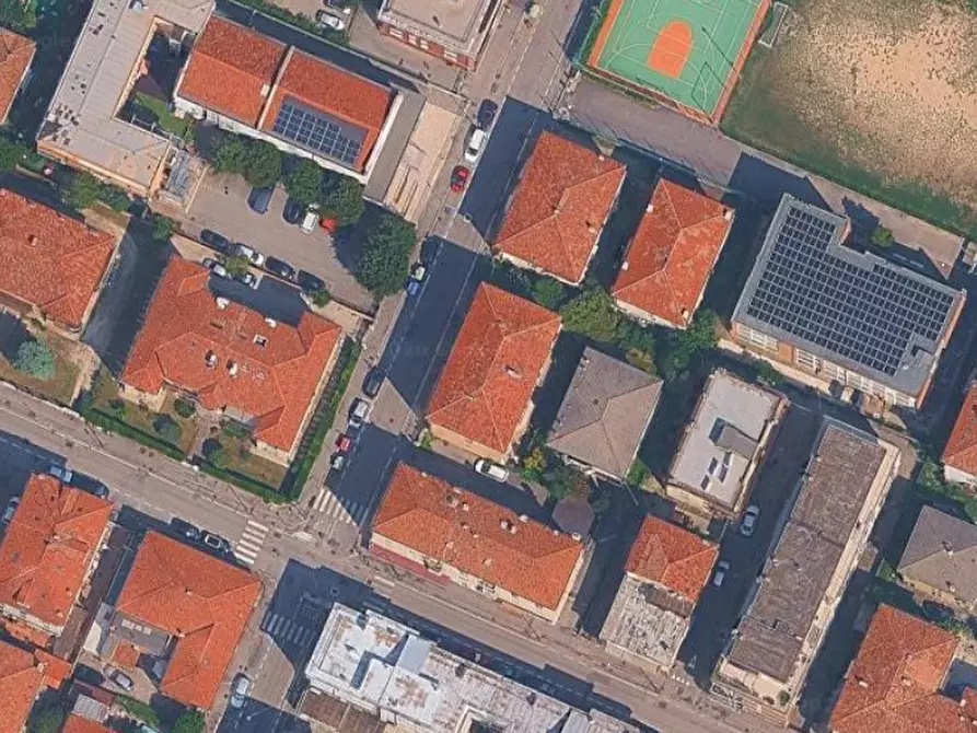 Immagine 15 di Appartamento in vendita  in Via Aleardo Aleardi a Venezia