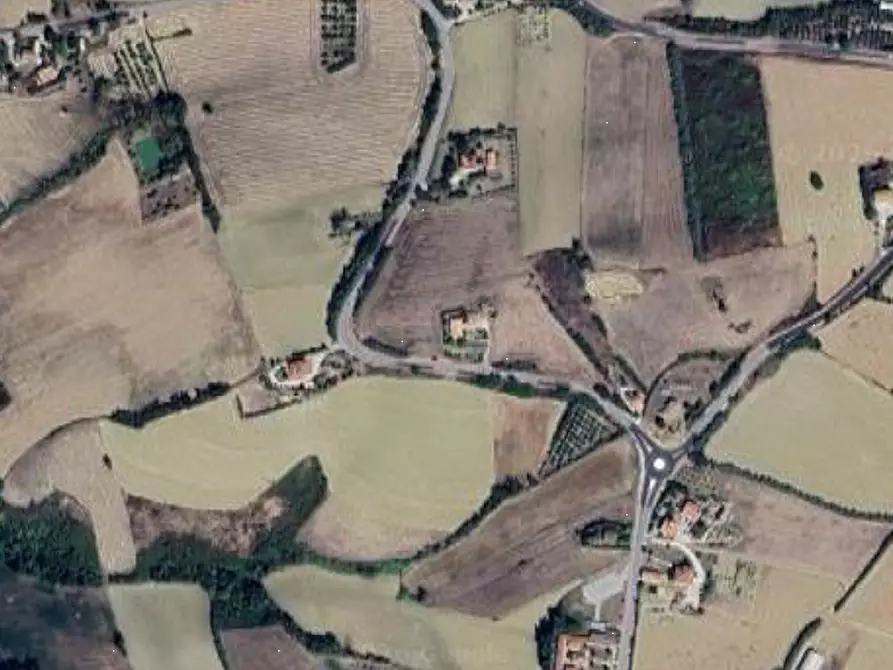 Immagine 9 di Terreno agricolo in vendita  in Via Palazzo a Terre Roveresche