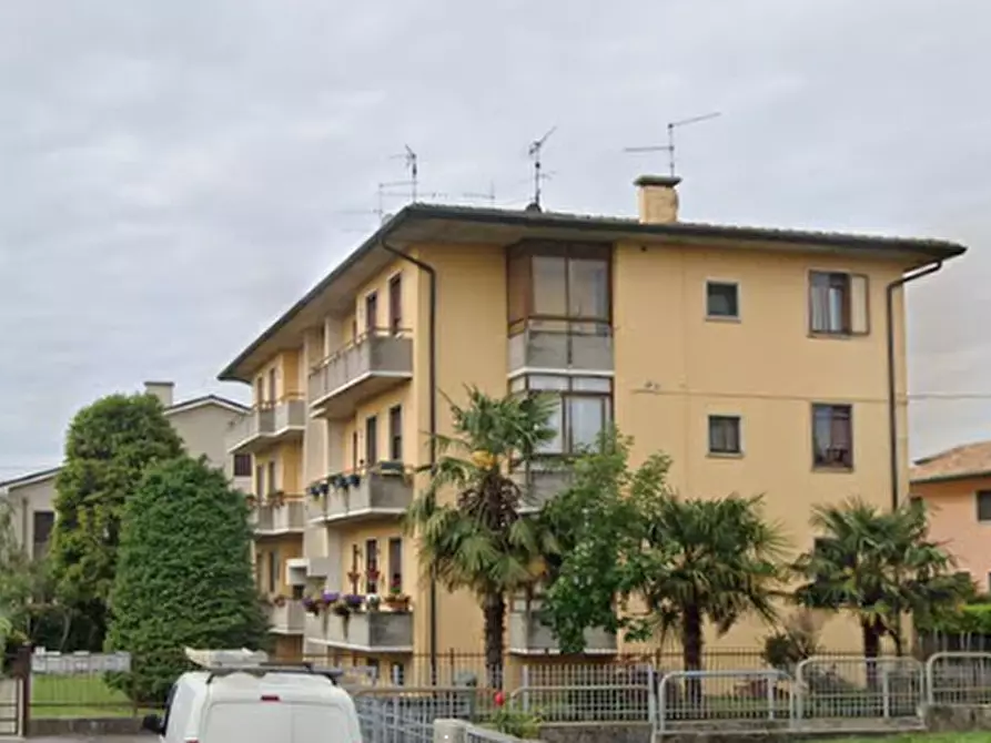Immagine 8 di Appartamento in vendita  in Via Gorizia a Lonigo