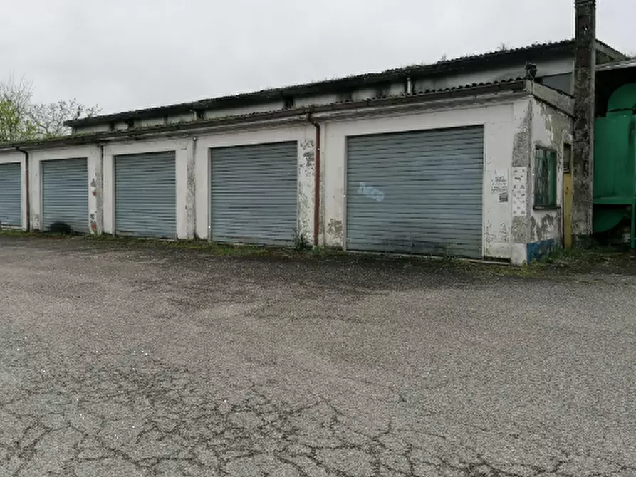 Immagine 2 di Capannone industriale in vendita  in Via Gavioli a Castelmassa